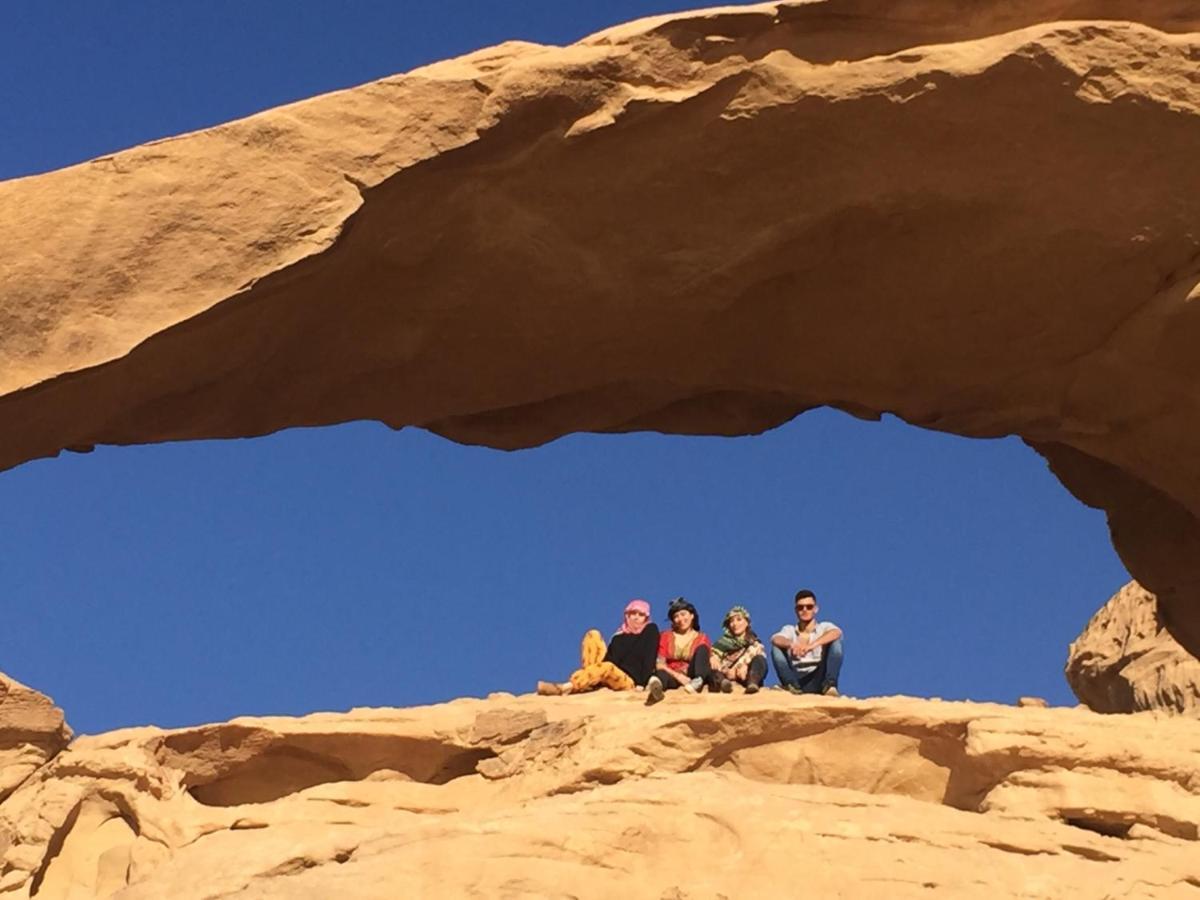 WADI RUM-Bedouin Tents&Jeep Tours Buitenkant foto