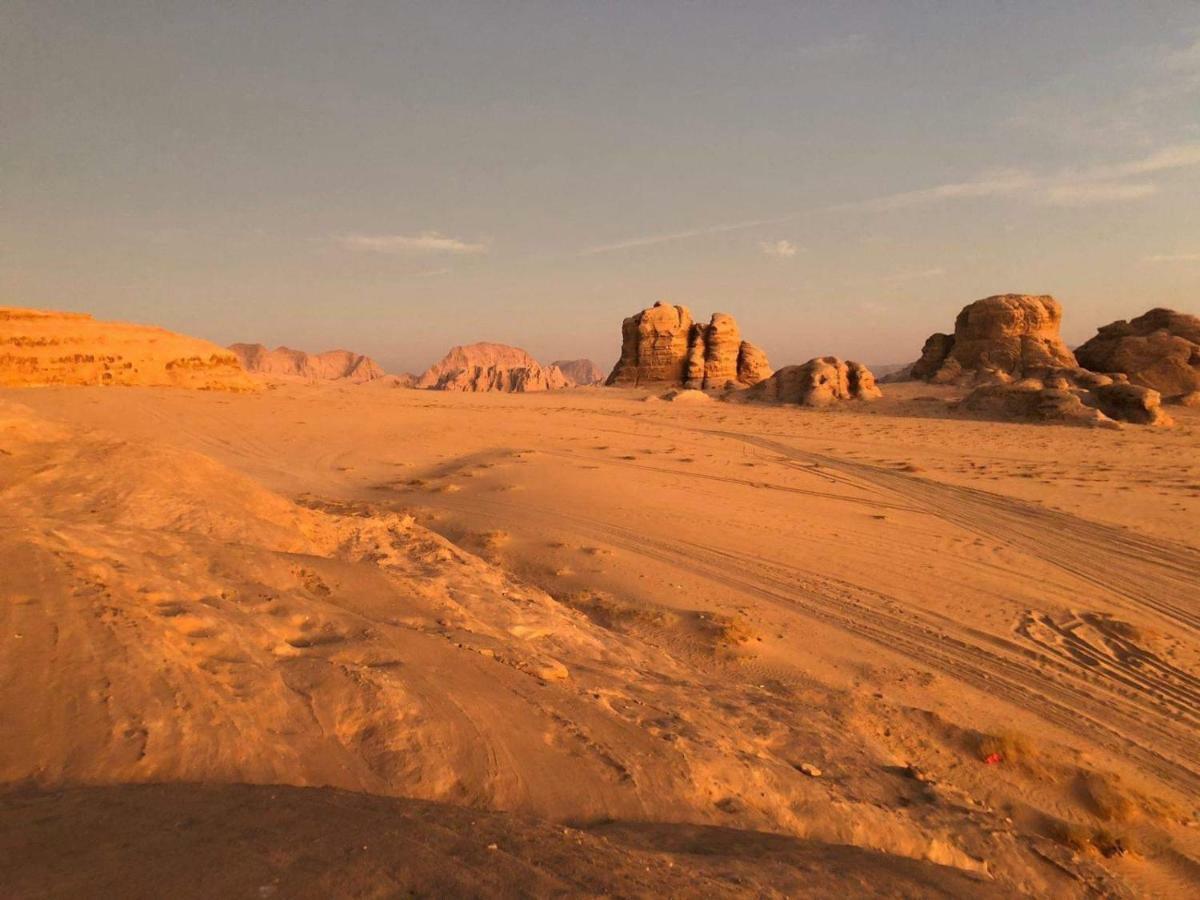 WADI RUM-Bedouin Tents&Jeep Tours Buitenkant foto